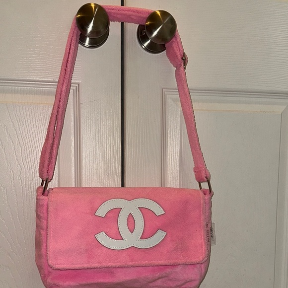 Chanel Presicion Handbags - Chanel Precision Fuzzy Pink and White CC Logo
Crossbody Shoulder Bag New.